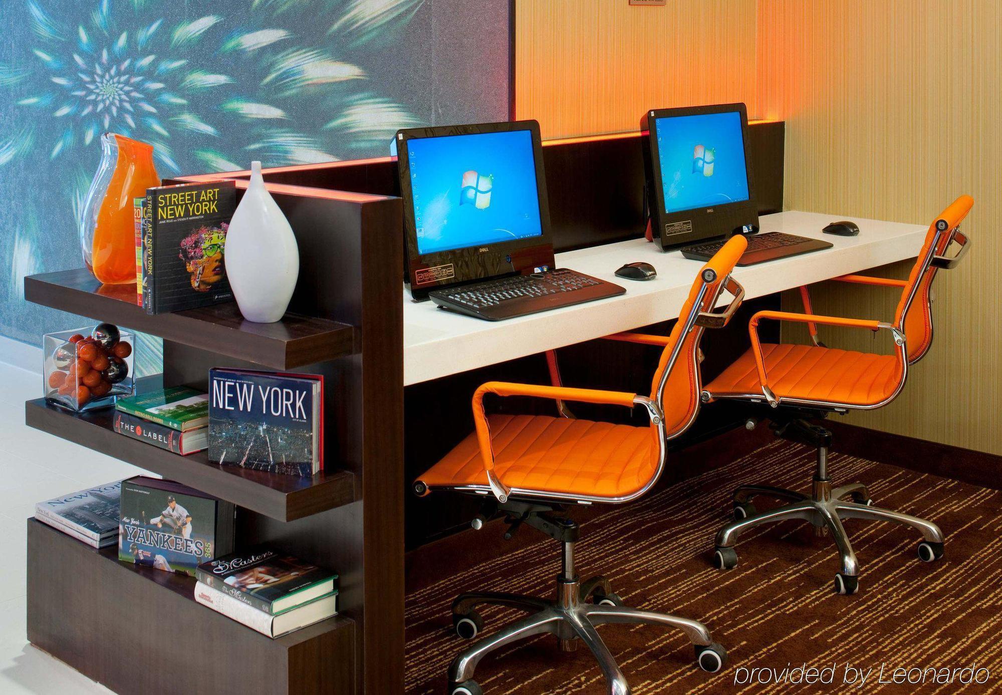 Courtyard By Marriott Manhattan / Soho Hotel 4*