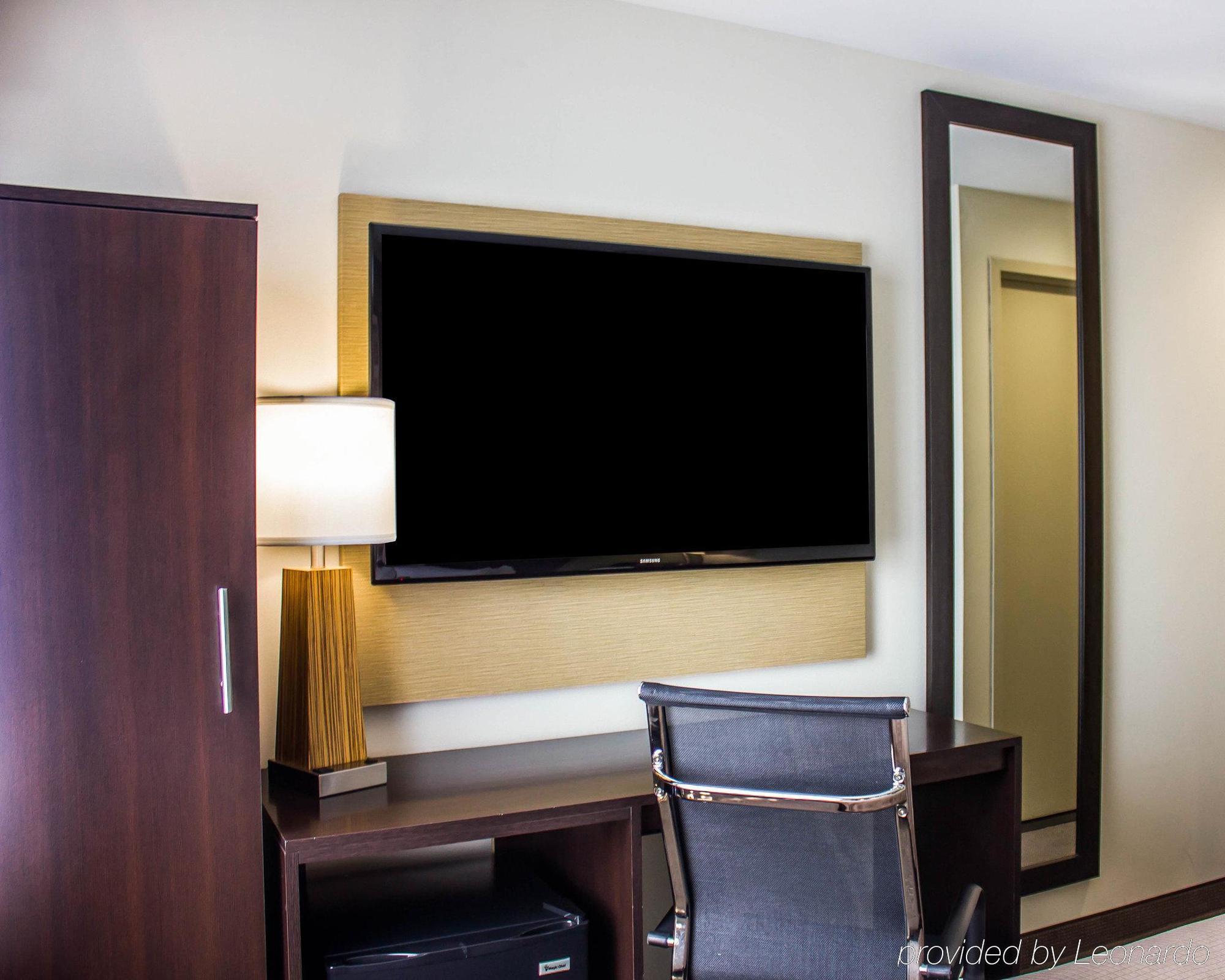 Days By Wyndham Brooklyn Borough Park 3*