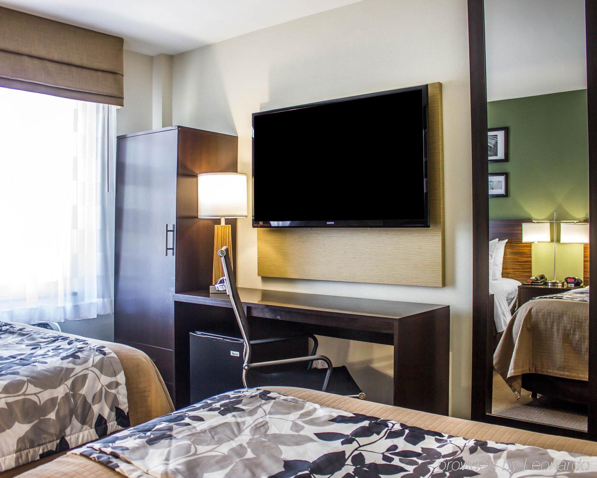 Days By Wyndham Brooklyn Borough Park 3*