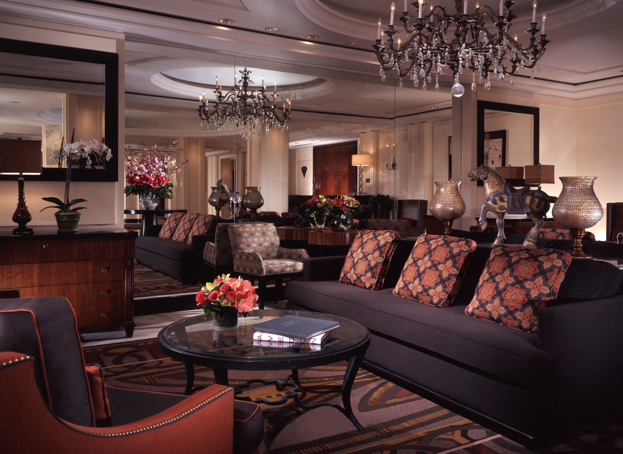 Omni Berkshire Place Hotel 4*