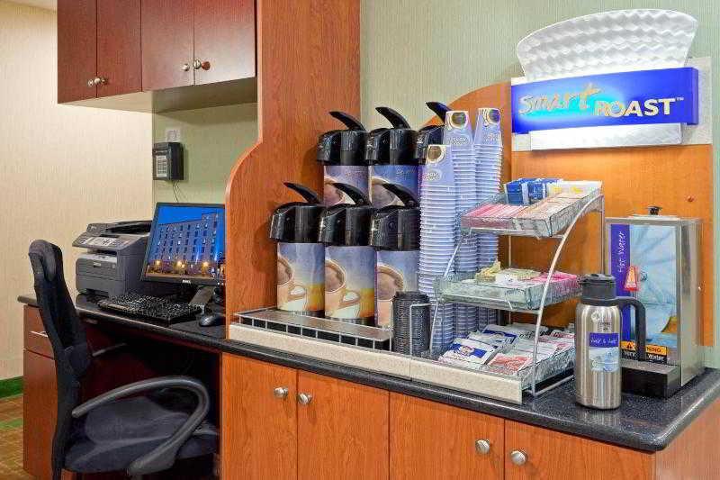 Red Lion And Brooklyn Hotel