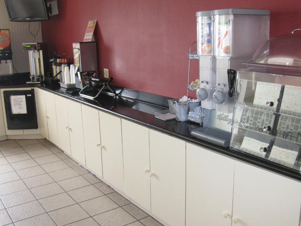 Knights - Jfk Airport 2*