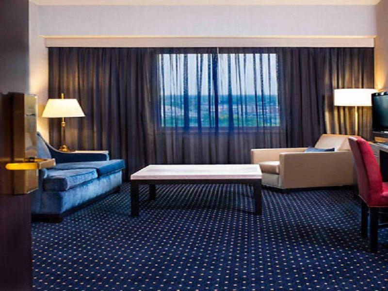 Courtyard By Marriott Jfk Airport