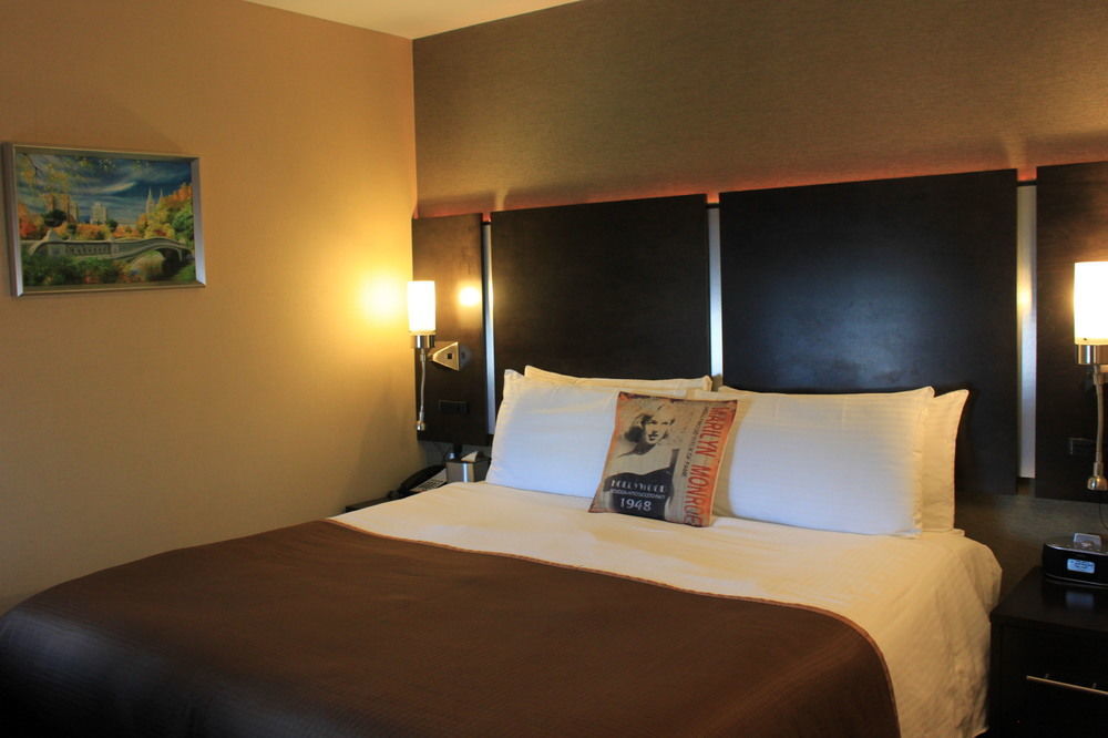 Richland Les 3* New York