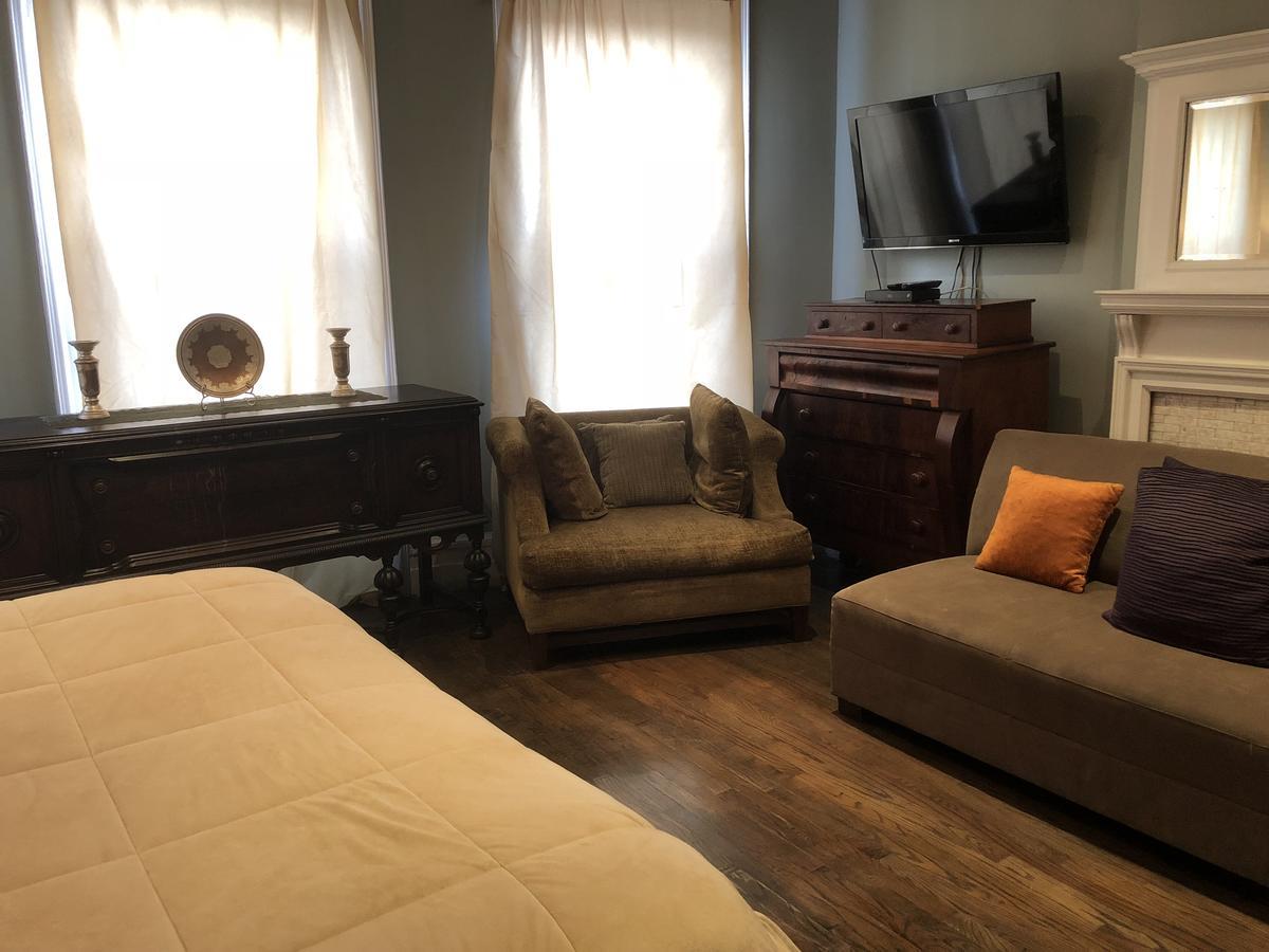 Sugar Hill Apartment *