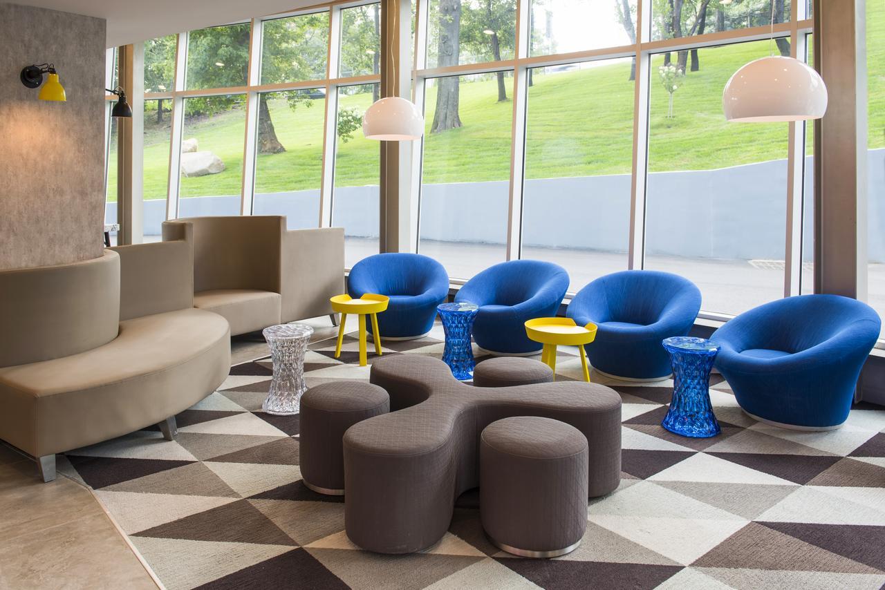 Ibis Styles Laguardia Airport