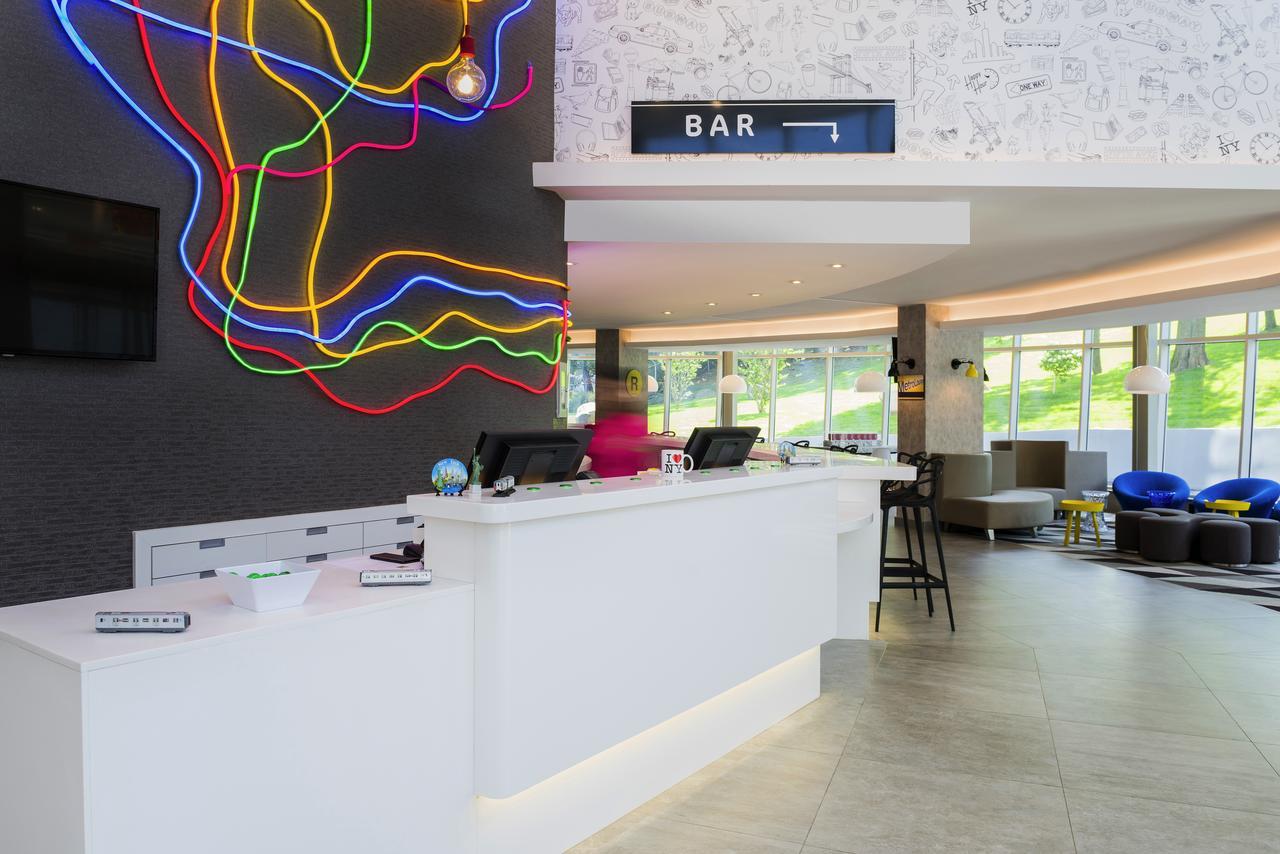 Ibis Styles Laguardia Airport New York