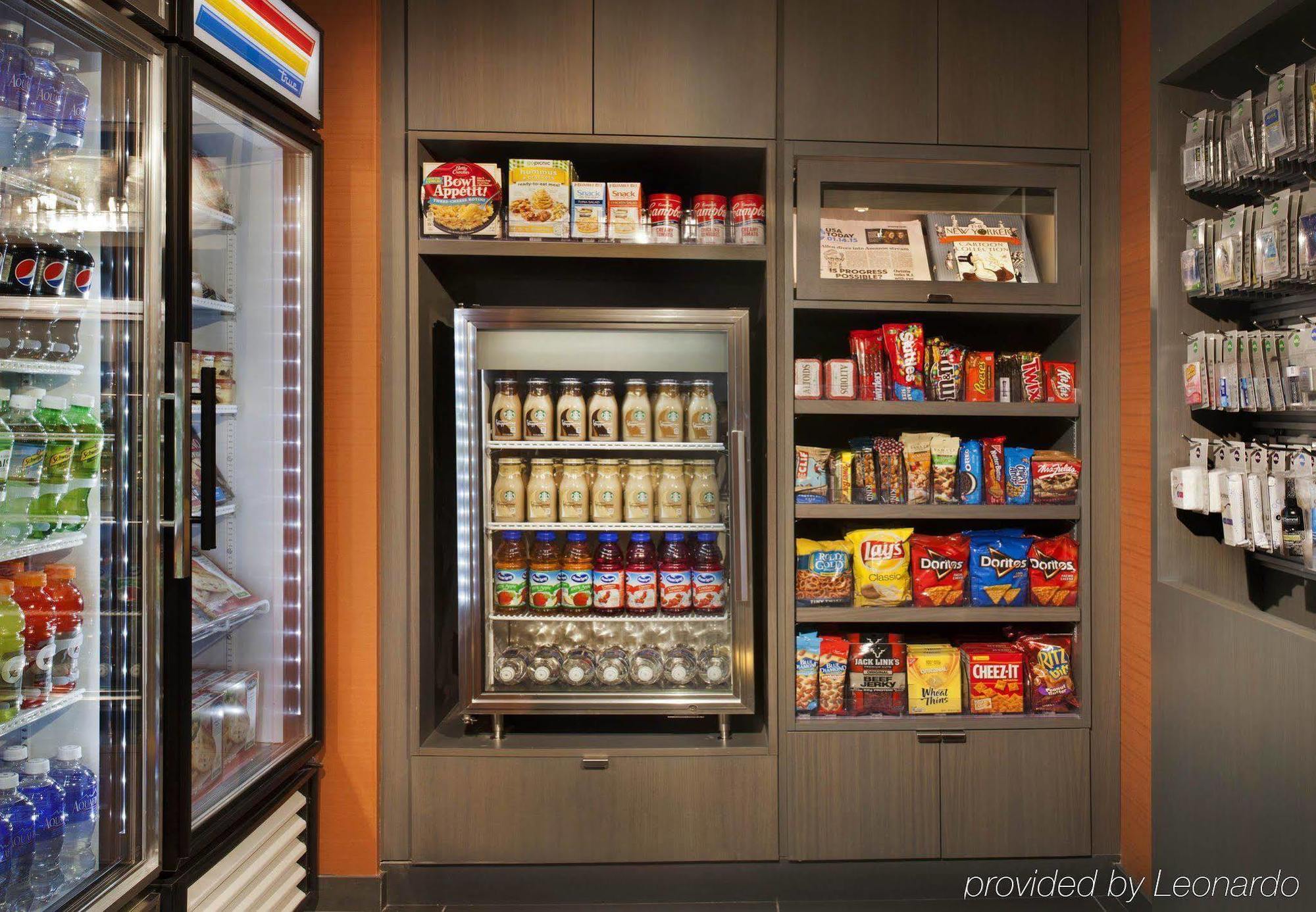 By Marriott Downtown Manhattan/world Trade Center Area Hotel