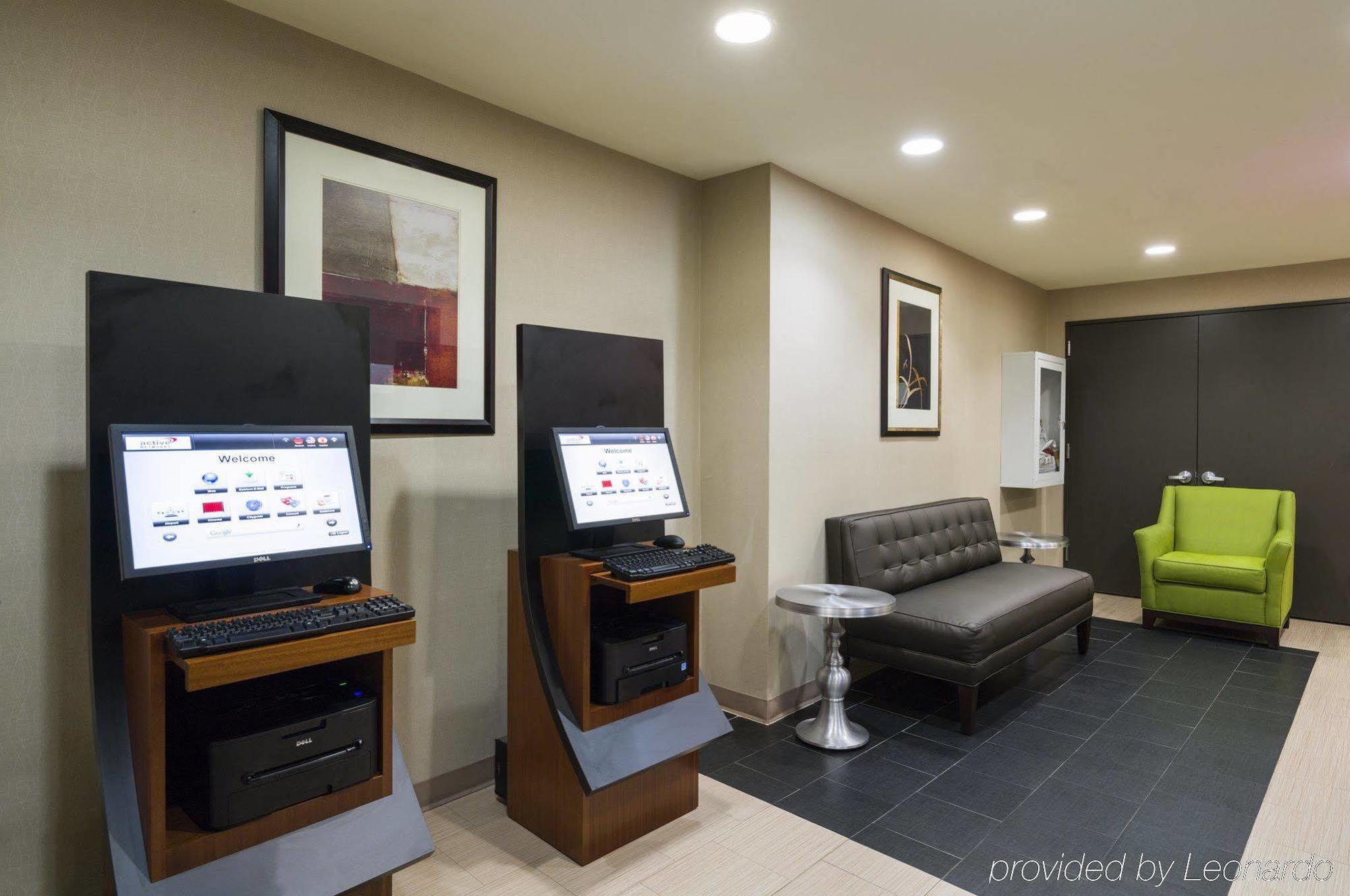 Hotel Express - Street By Ihg 3*