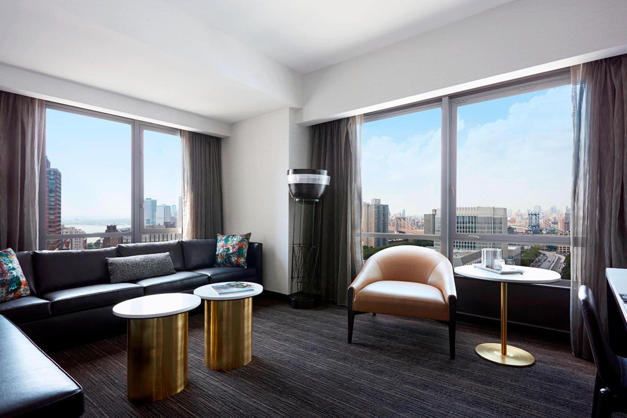 Marriott At The Brooklyn Bridge Hotel 4*