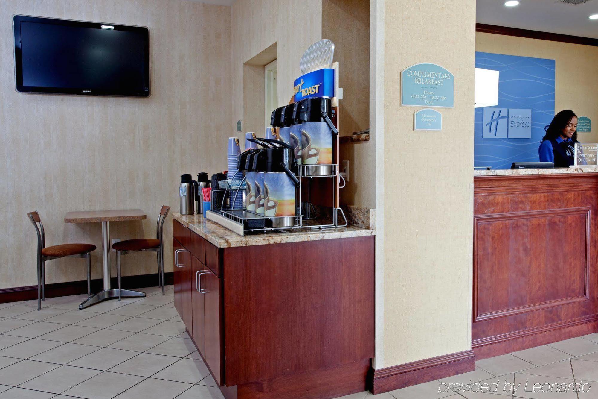 Hotel Express Laguardia Airport, An Ihg