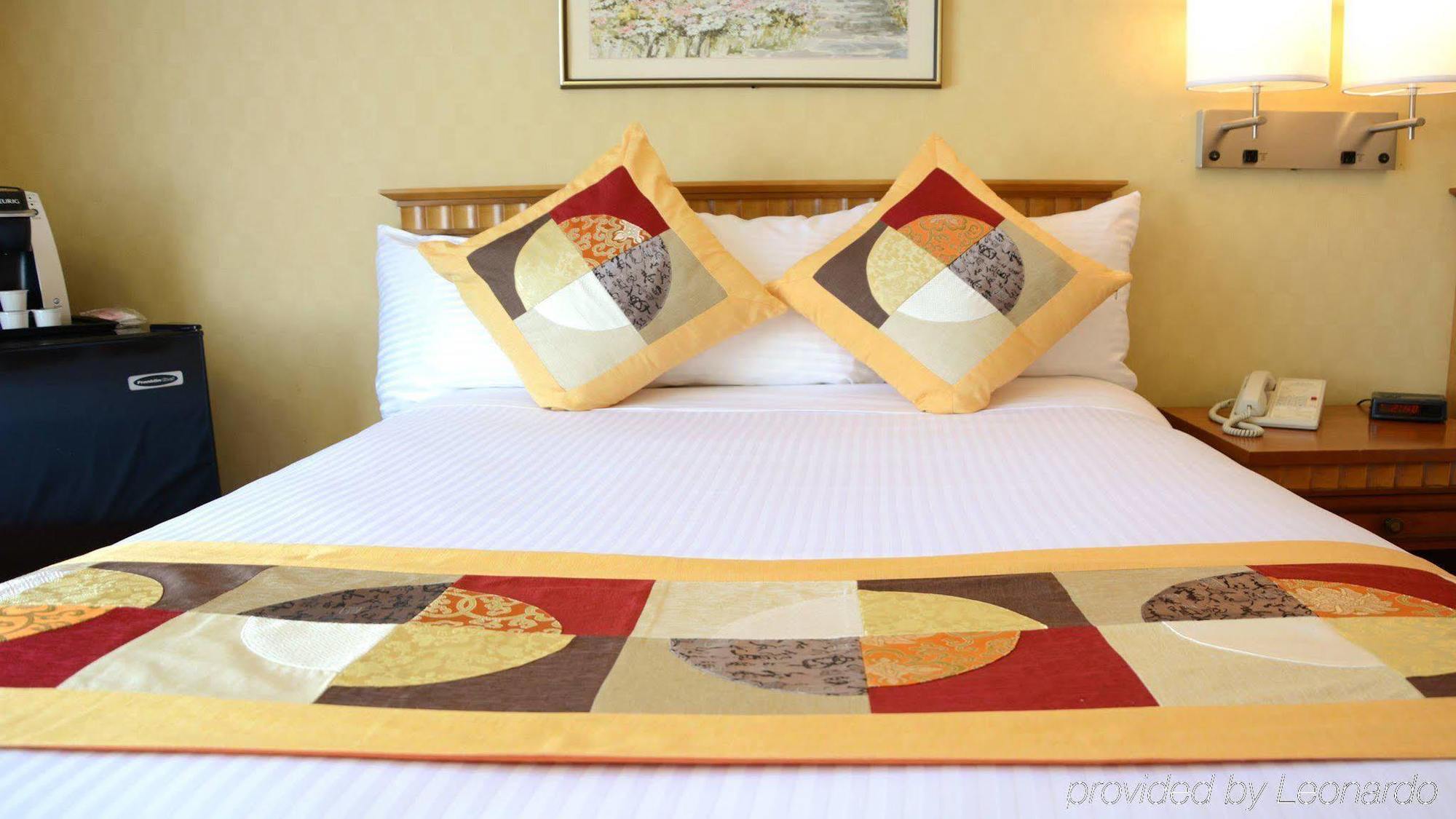 Adria And Conference Center Hotel New York