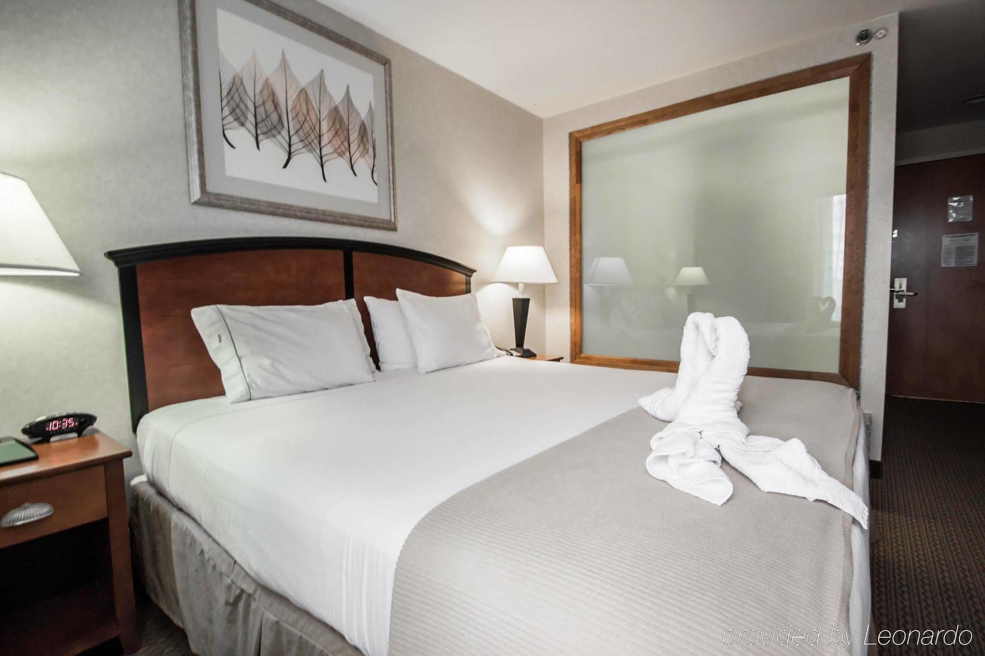 Hotel Red Lion And Brooklyn New York