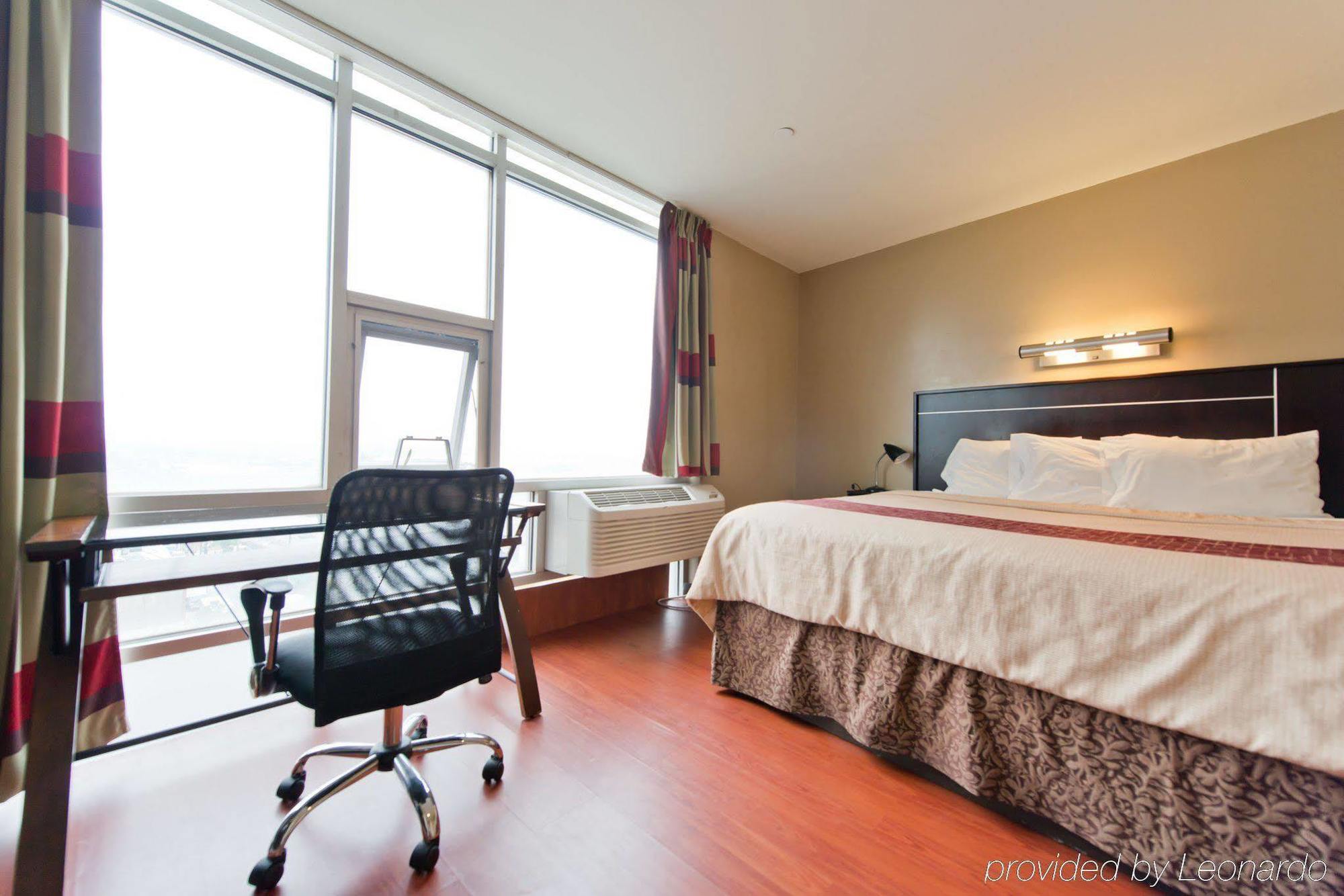 Hotel Super 2*