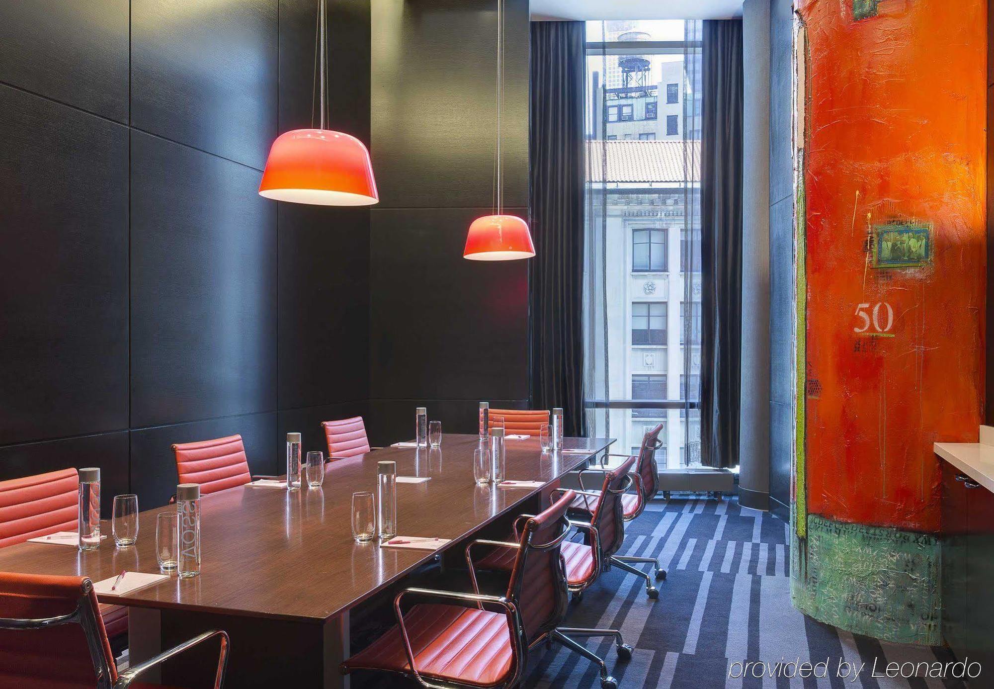 Hotel By Marriott Manhattan/central Park 4*