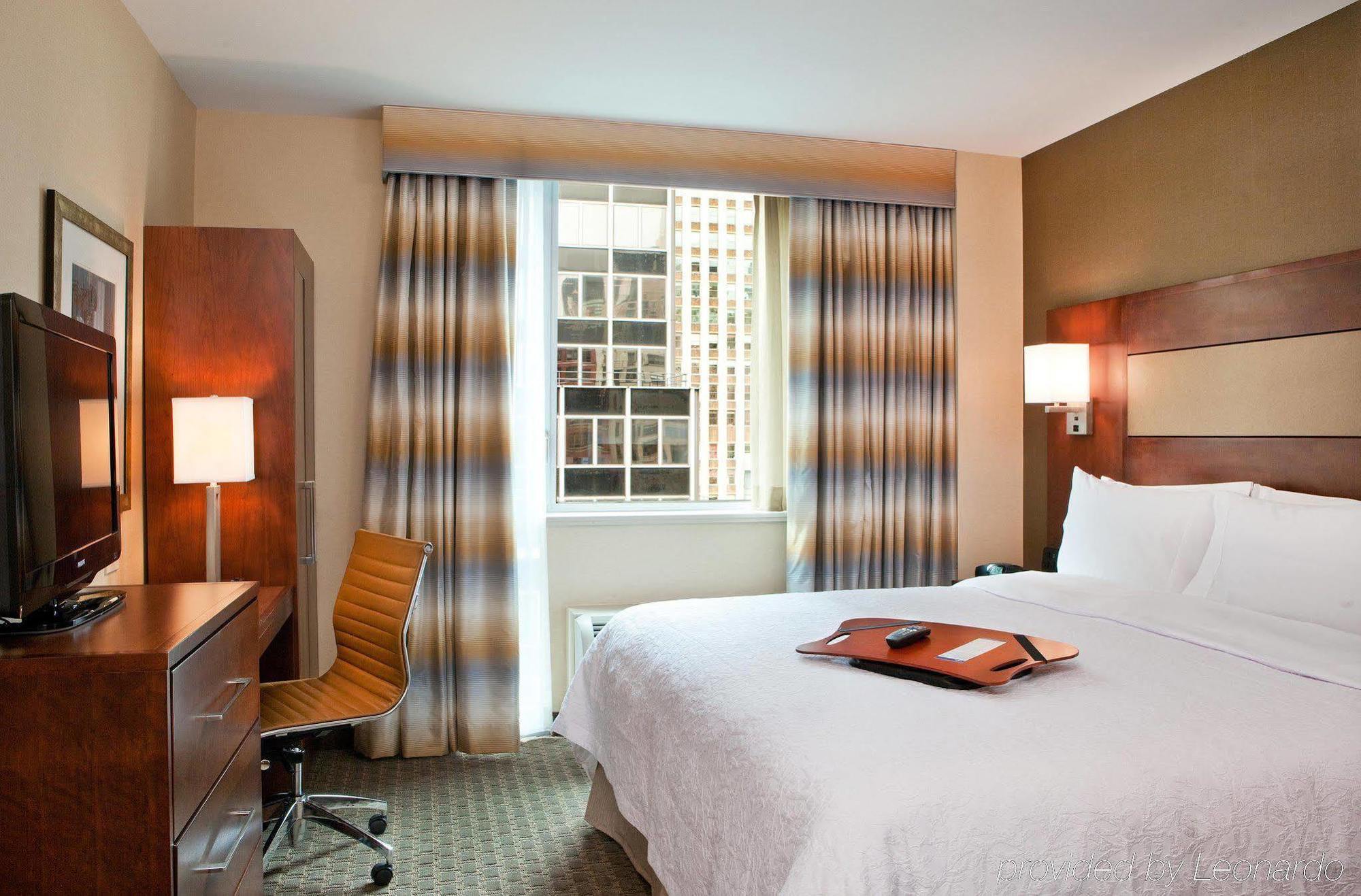 Hotel Hampton Manhattan Grand 3*