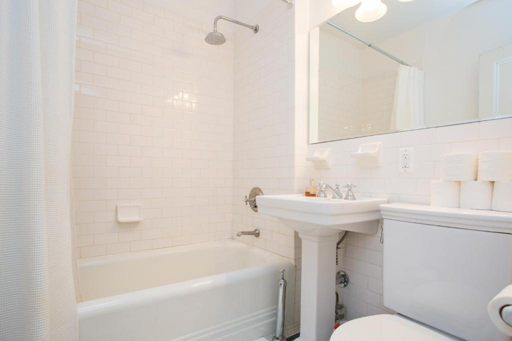 Lefferts Manor Bed & Breakfast