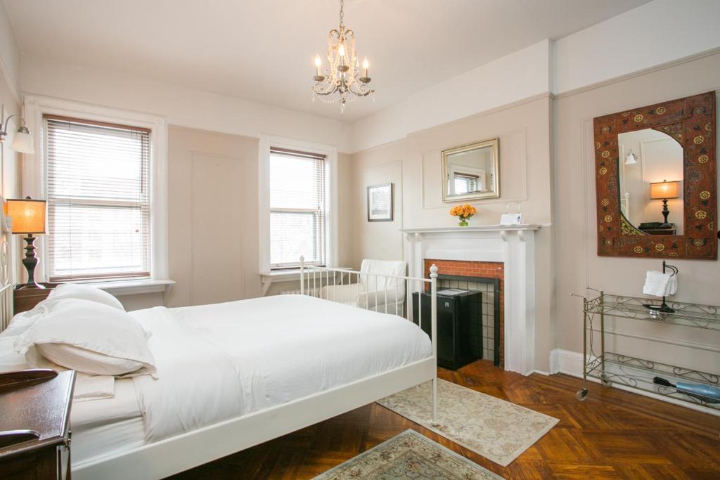 Bed & Breakfast Lefferts Manor 3*