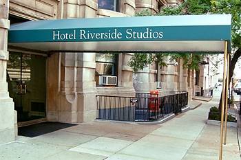 Riverside Hotel