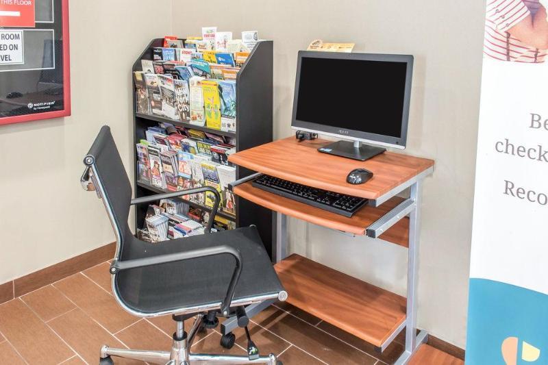 Hotel Days By Wyndham Brooklyn Borough Park 3*