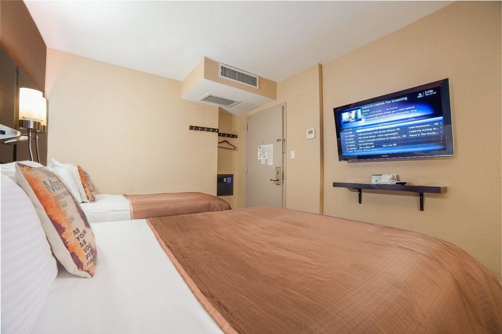 Hotel Howard Johnson Soho 3*