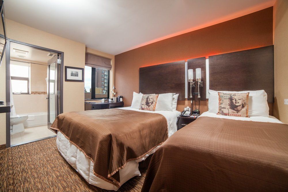 Hotel Howard Johnson Soho 3*