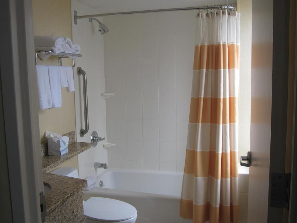 Fairfield & By Marriott Long Island City/manhattan View Hotel 3*