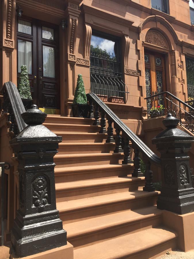 Harlem Grand Couette-café New York