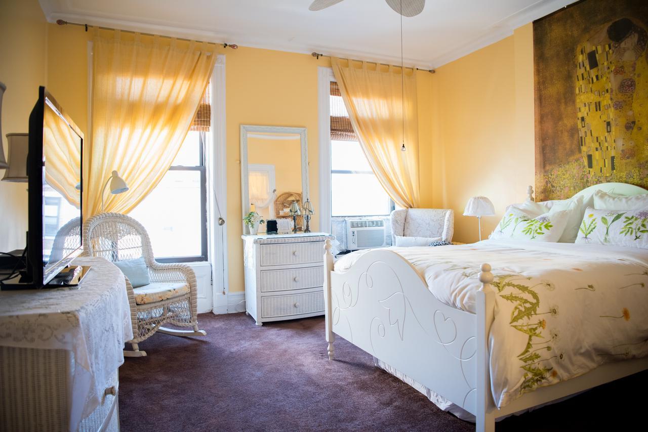 Harlem Grand Couette-café New York