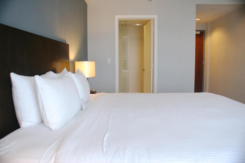 Hotel Wyndham Garden Long Island 3*