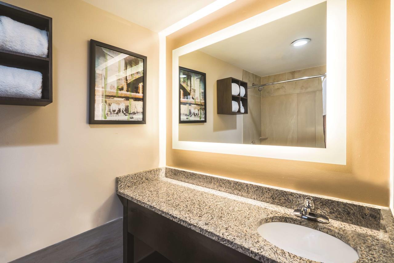 La Quinta By Wyndham Brooklyn Downtown Hotel 3*