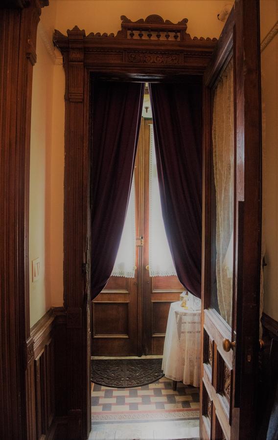 Harlem Grand Couette-café