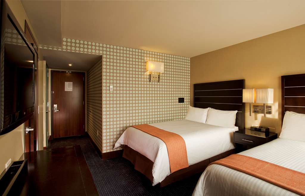 Hilton Fashion District