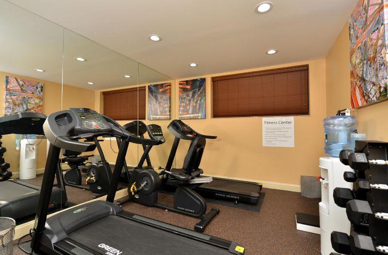 Express Kennedy Airport, An Ihg 3*