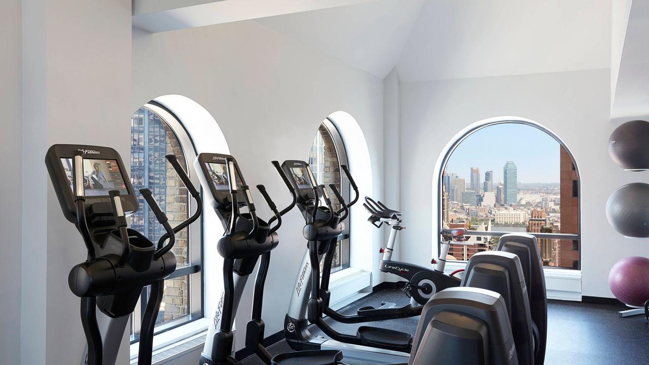 Hotel Marriott East Side 4*