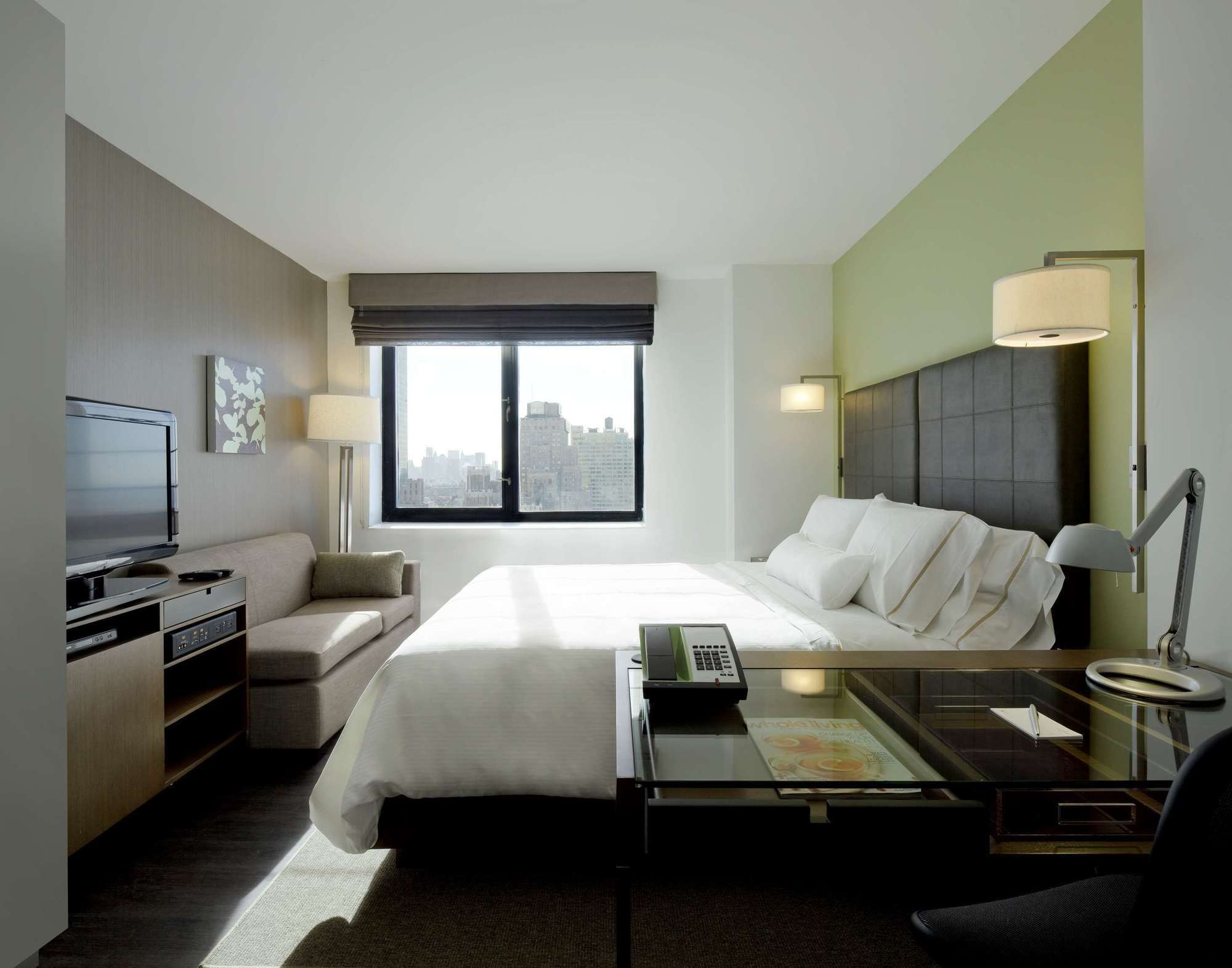 Element Times Square West 4* New York