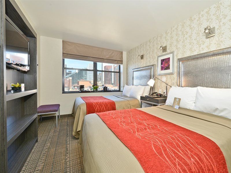 Times Square West Hotel, Bw Signature Collection Hotel New York