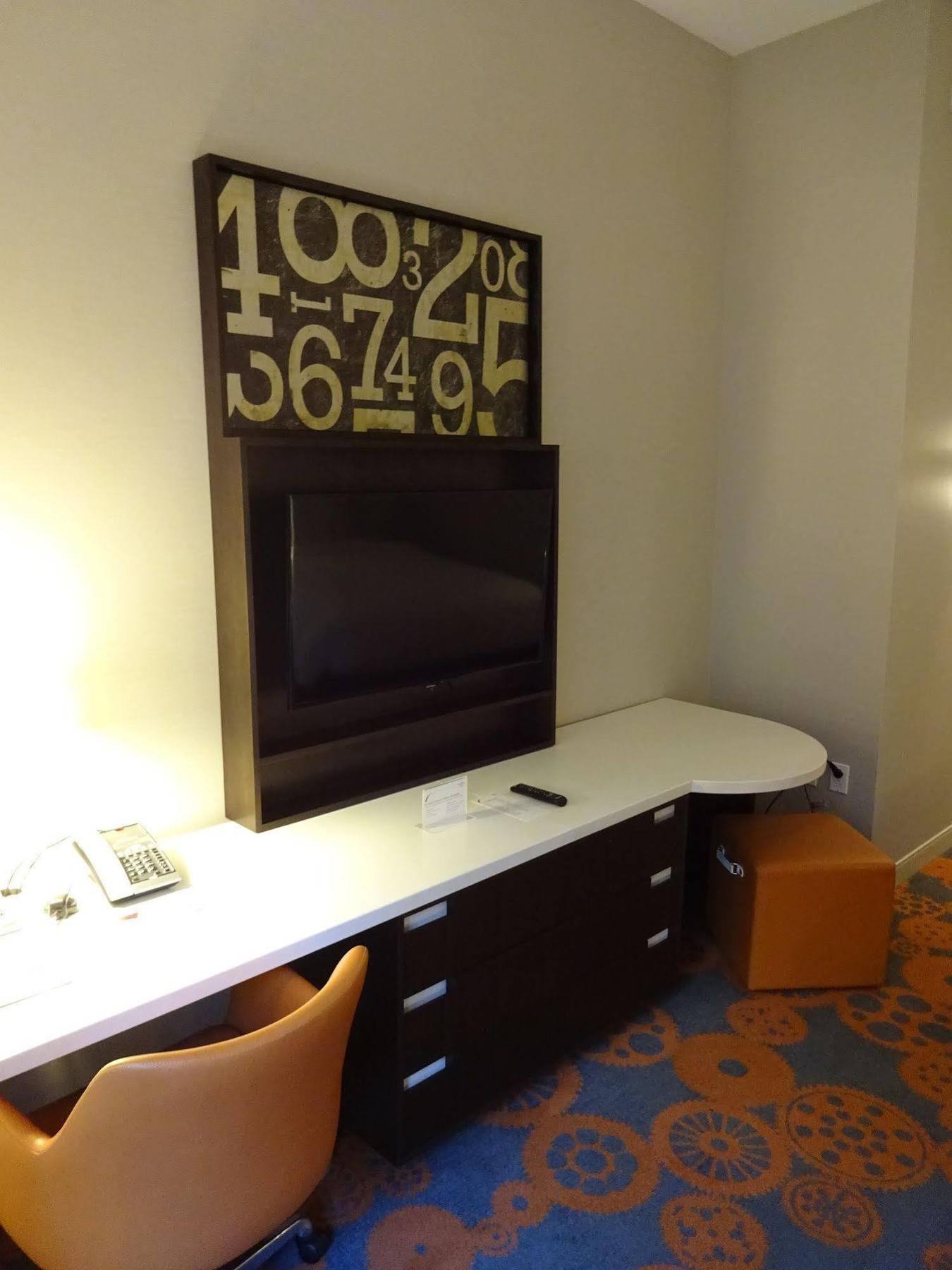 By Marriott Downtown Manhattan/world Trade Center Area New York