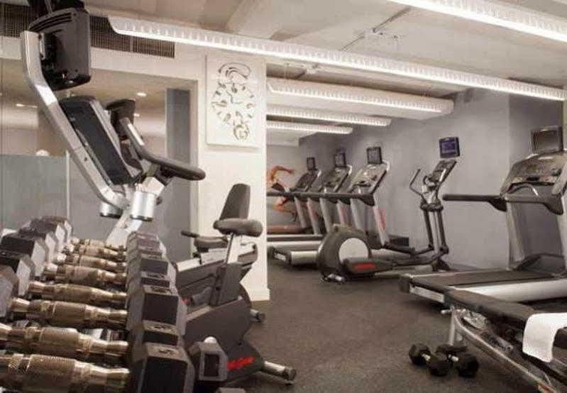 By Marriott Downtown Manhattan/world Trade Center Area 4*