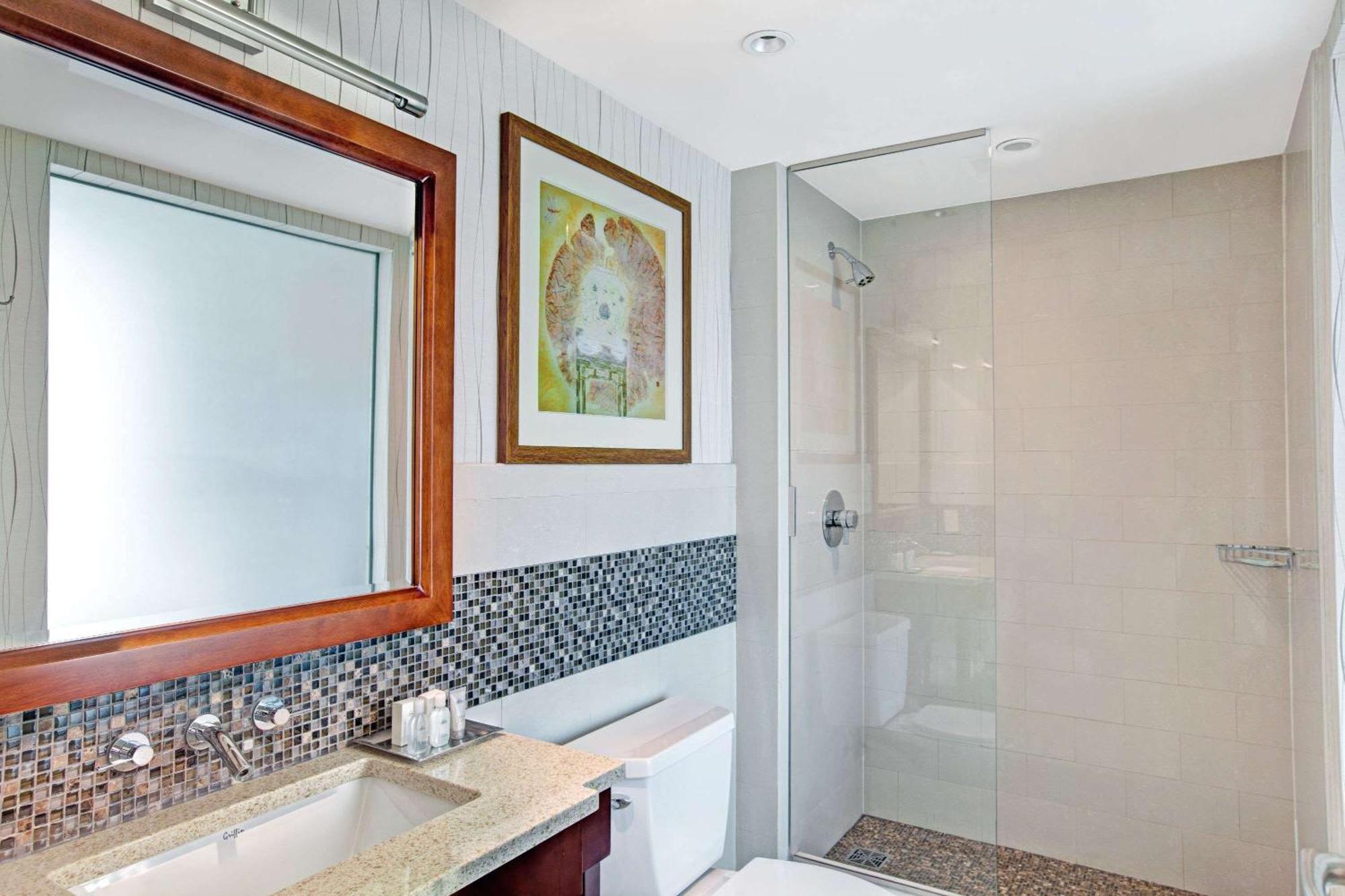 Wyndham Garden Chinatown Hotel New York