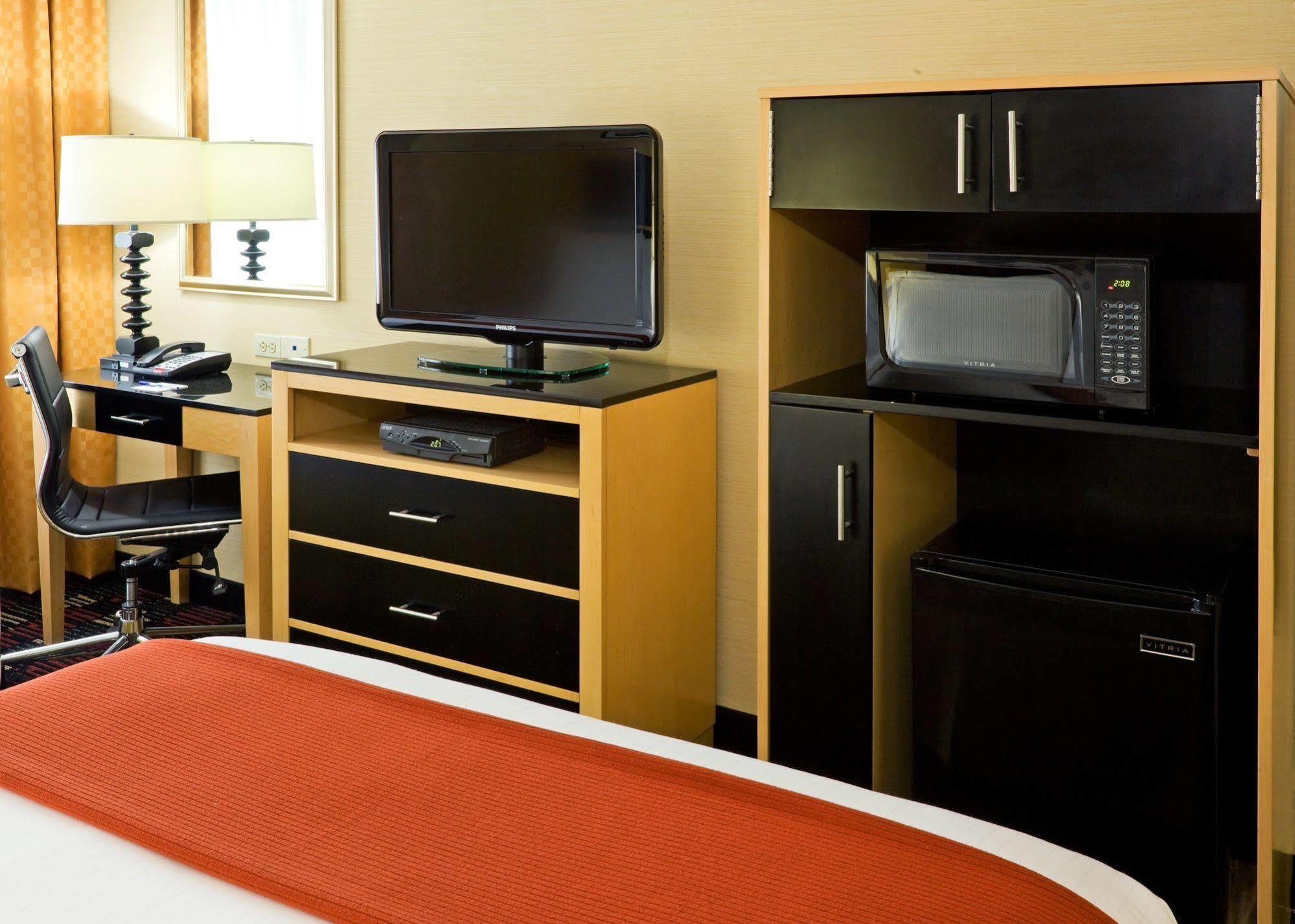 Express - Street By Ihg Hotel New York