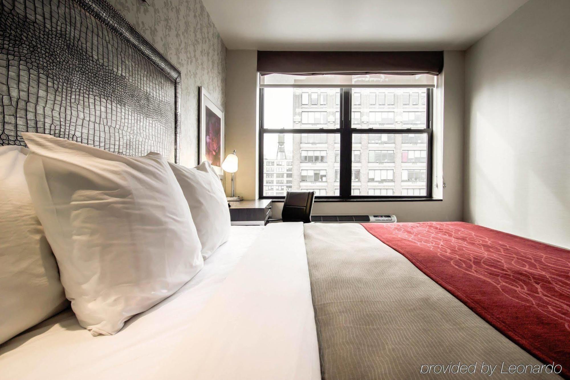 Times Square West Hotel, Bw Signature Collection Hotel