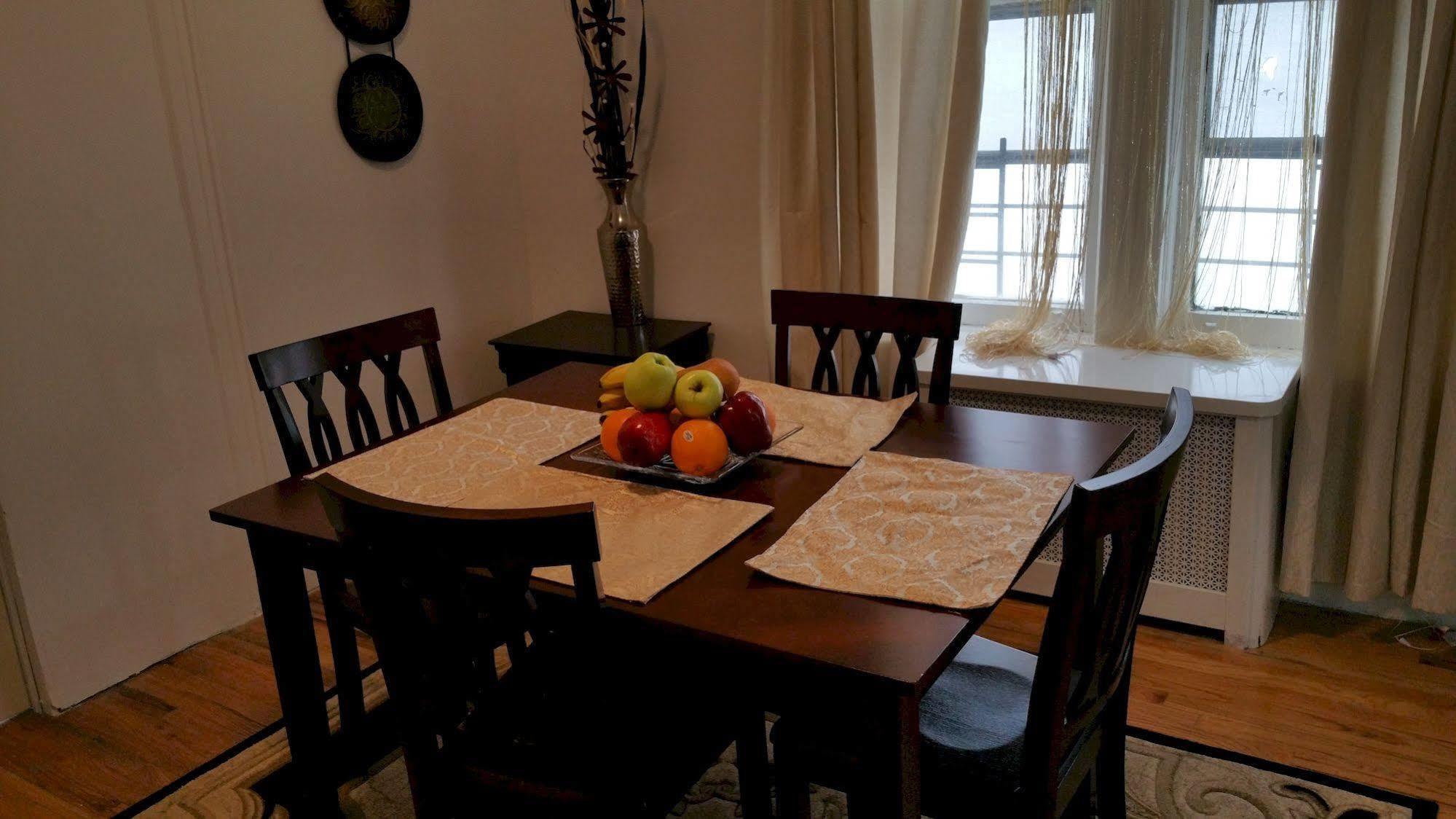 Delz Bed & Breakfast Hotel *