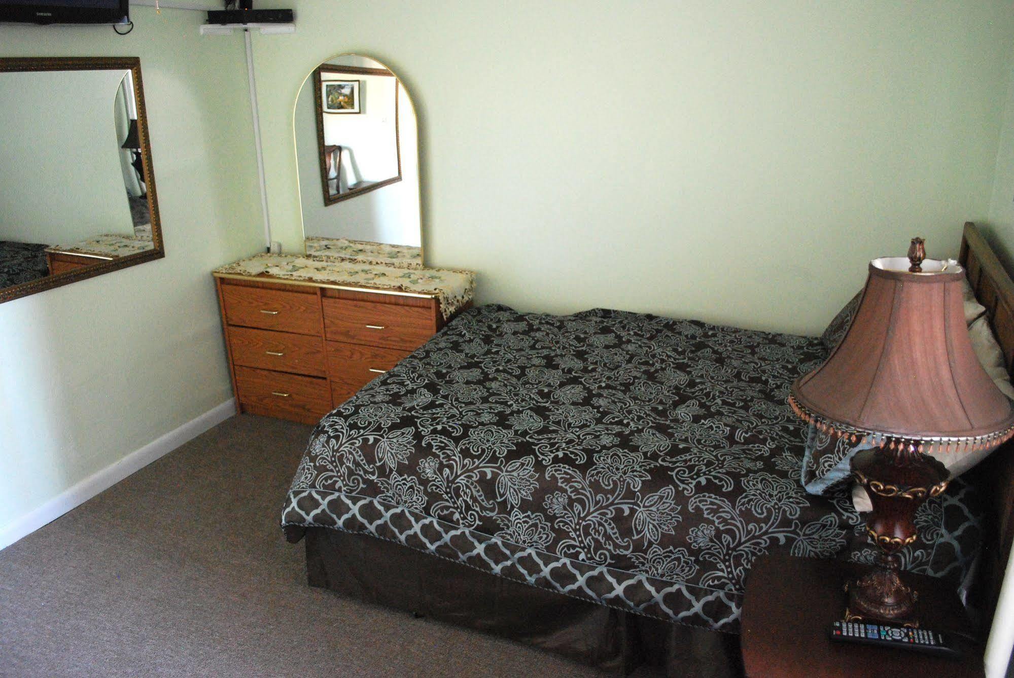 Delz Bed & Breakfast Hotel New York