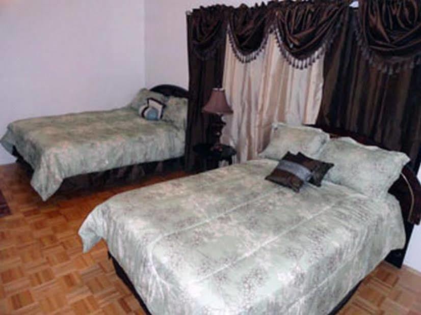 Hotel Delz Bed & Breakfast