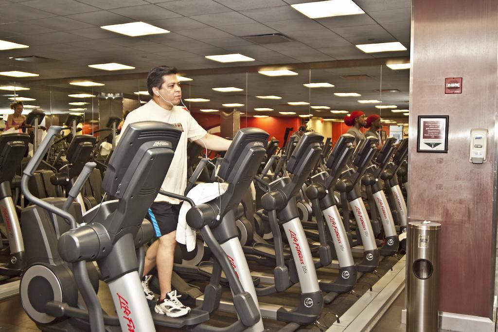 Hostel Vanderbilt Ymca *