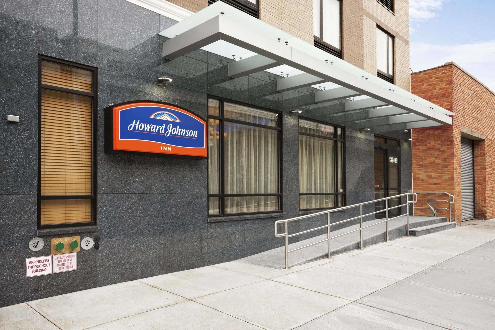 Howard Johnson By Wyndham Jamaica Ny Near Airtrain Jfk Hotel