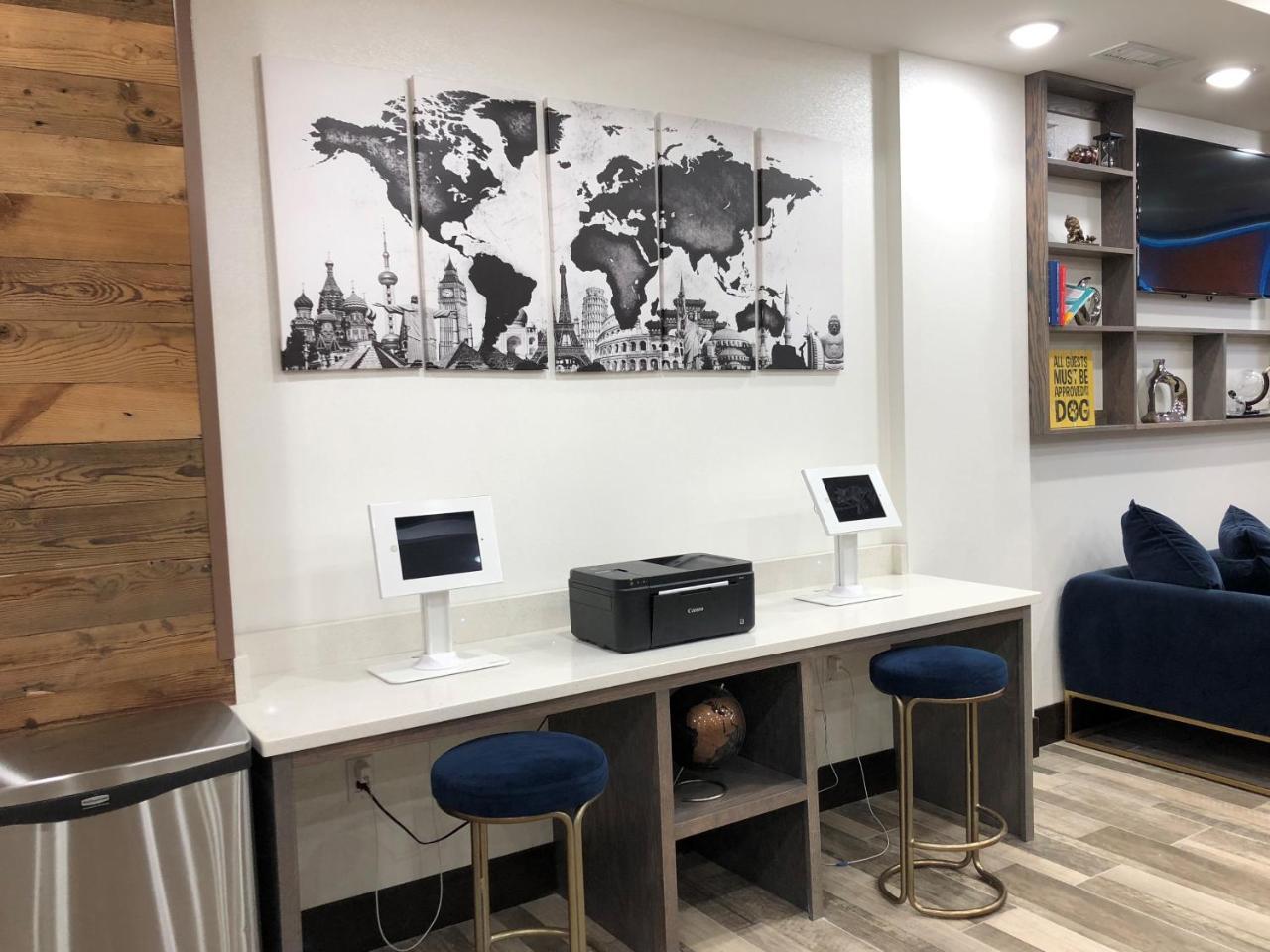 Ninety Five - Jfk Airport Hotel