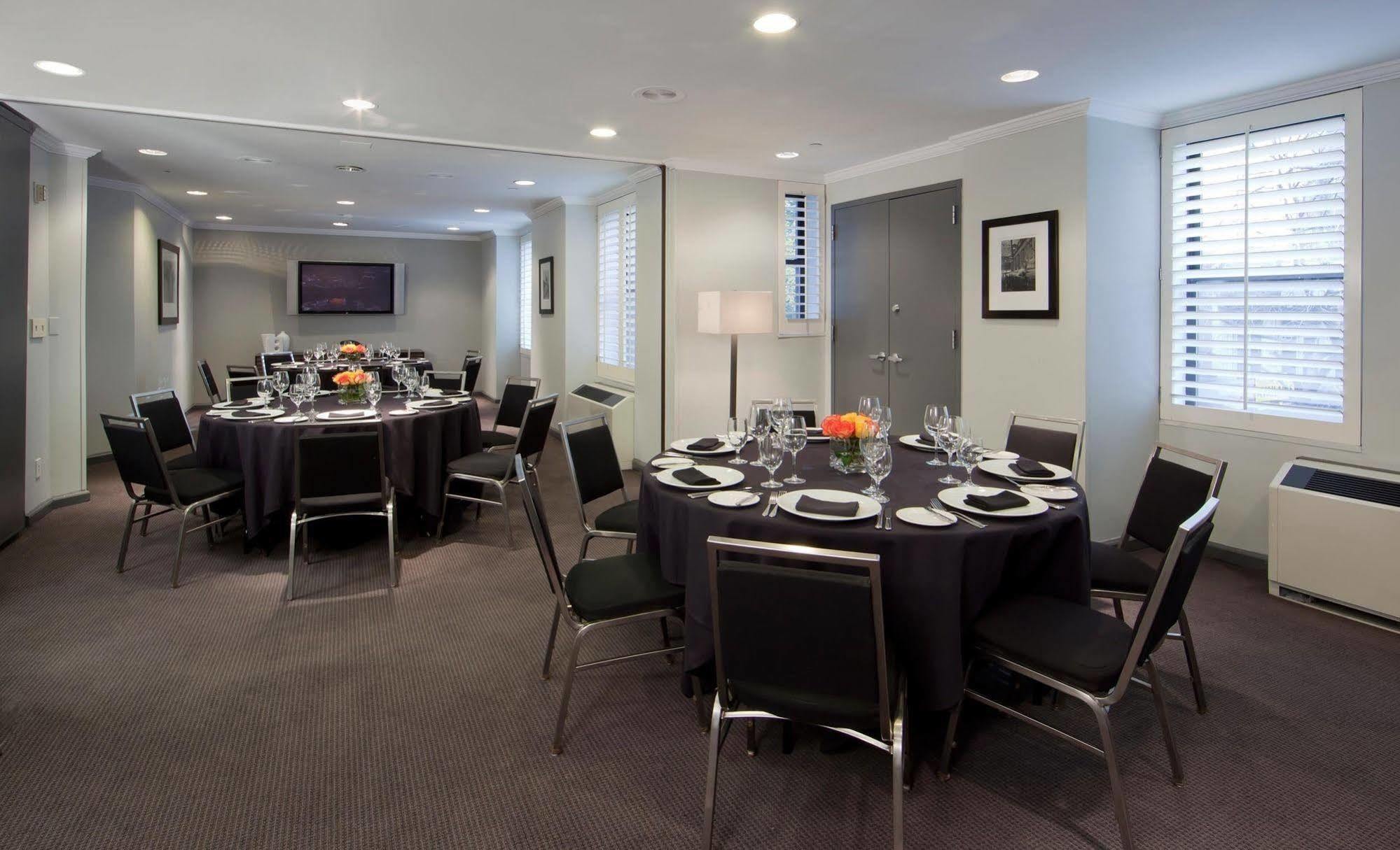 Hotel Lexington Plaza