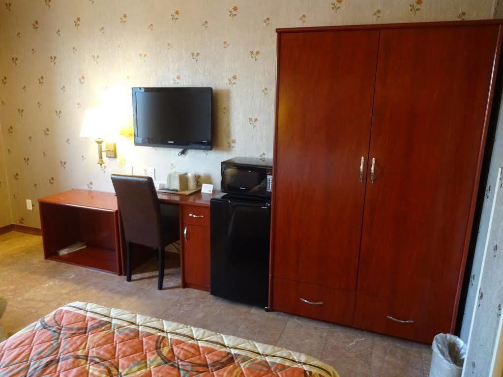 Knights Brooklyn Sunset Park Hotel New York